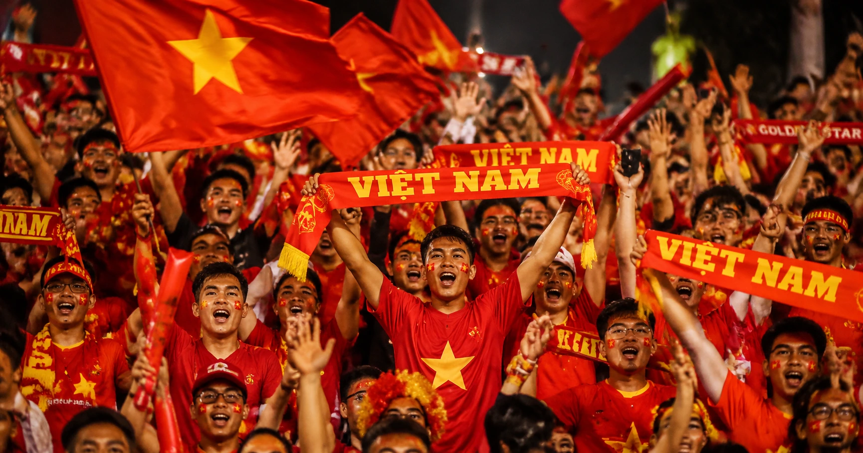 Phân Tích Chi Tiết binh luan bong da tieng viet và Ảnh Hưởng Đến Người Hâm Mộ - image 1 Phân Tích Chi Tiết binh luan bong da tieng viet và Ảnh Hưởng Đến Người Hâm Mộ - image 1